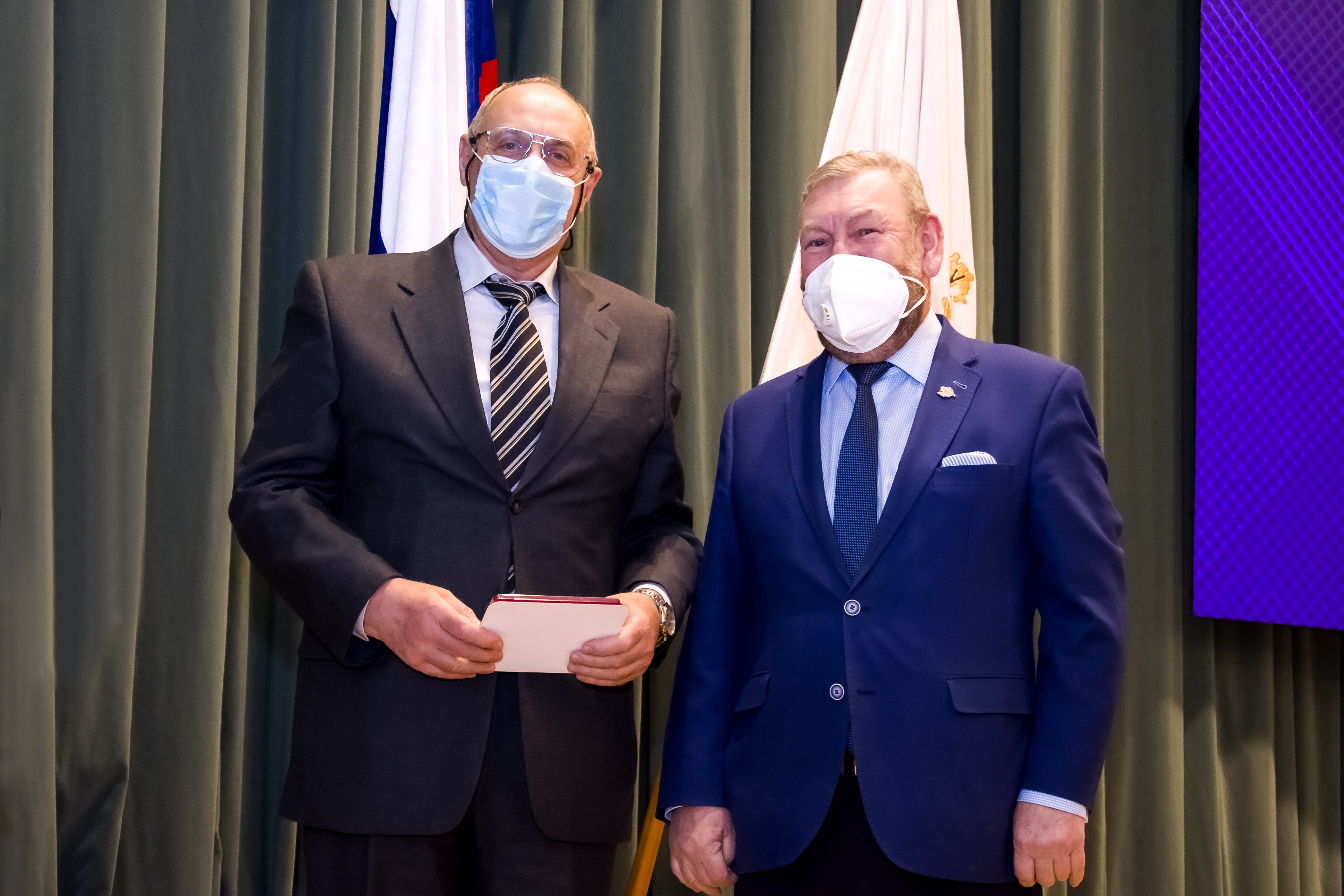 Бухбиндер